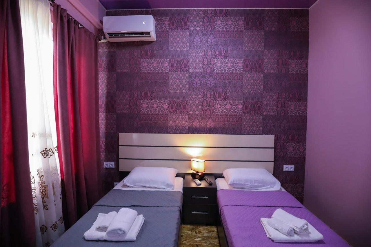 Hotel Sagu คูทายสิ ภายนอก รูปภาพ